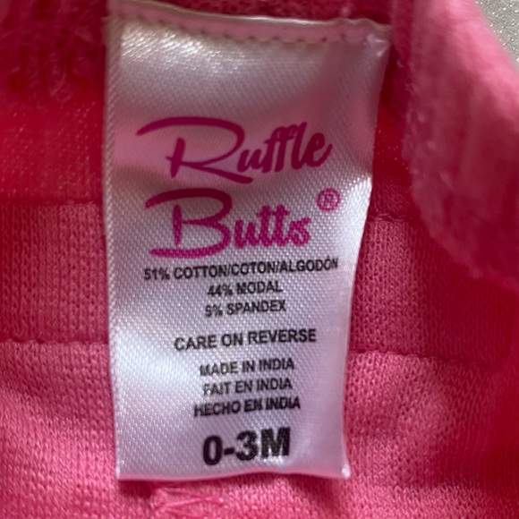 NWT RuffleButts Rose Pink Snuggly Ruffles Shorts Pajama Outfit Set, 0-3M - Picture 11 of 13